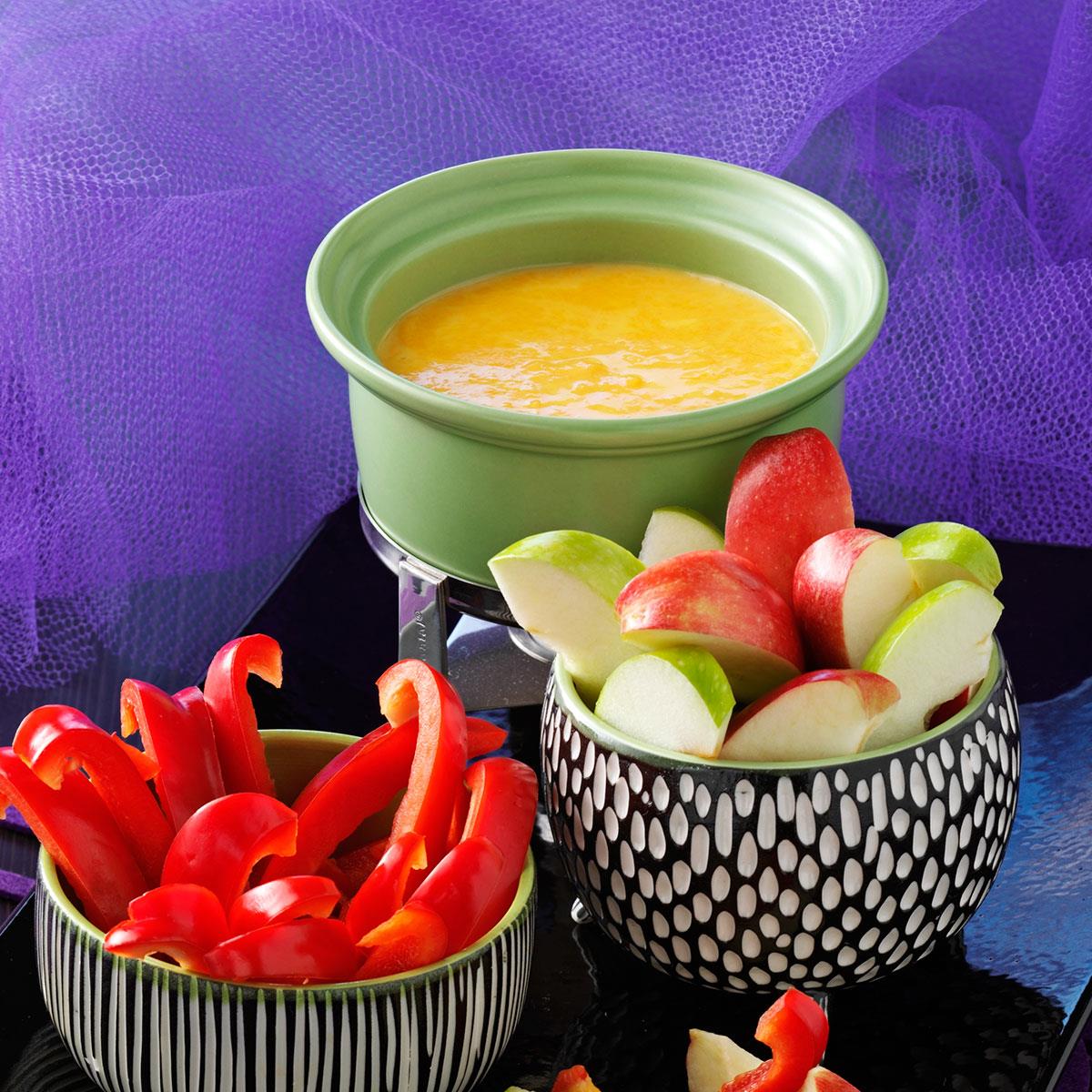 Cider Cheese Fondue Recipe | Taste of Home