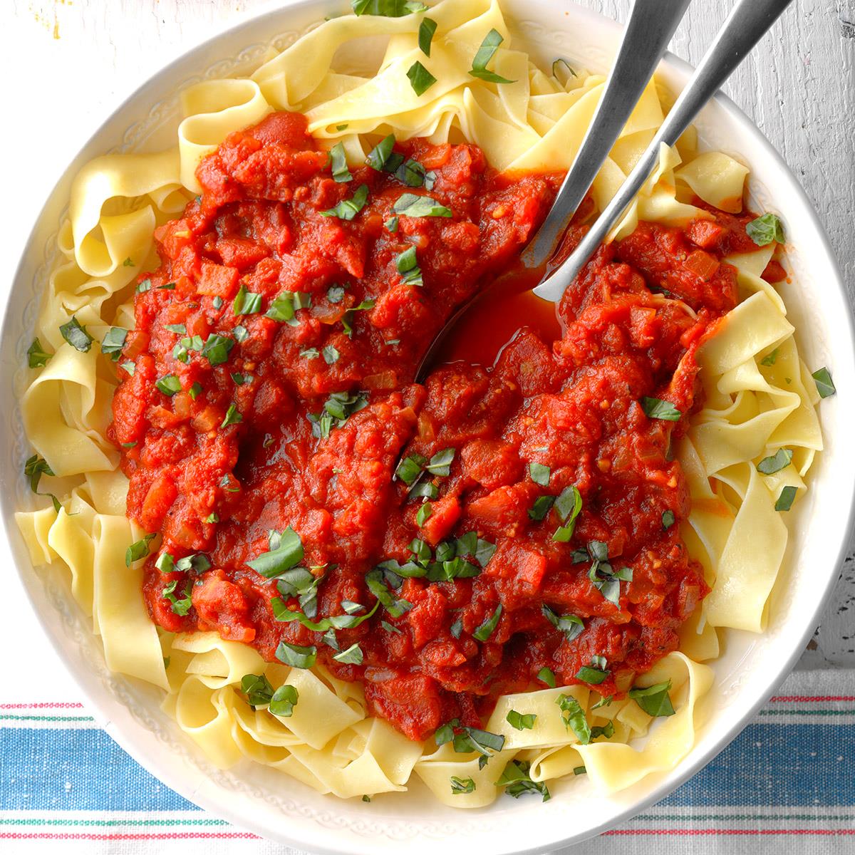 Homemade Meatless Spaghetti Sauce Recipe | Taste of Home