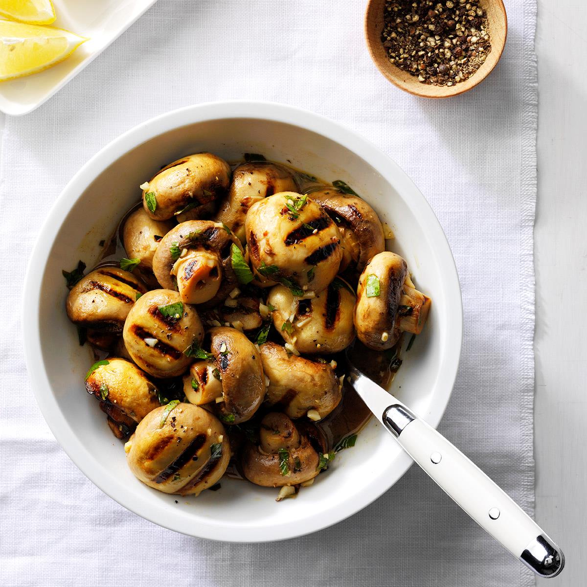 Lemon Garlic Mushrooms Recipe | Taste of Home