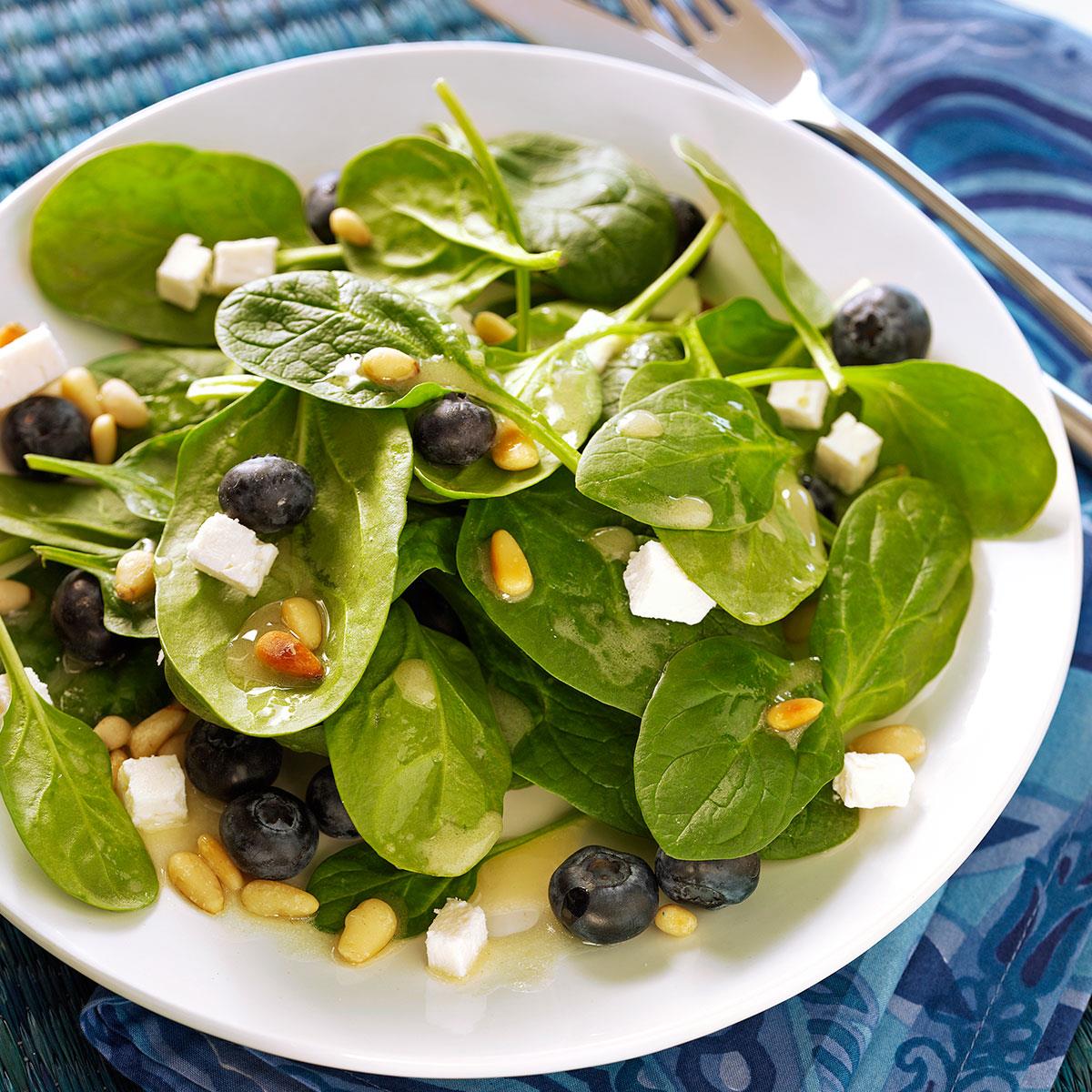 Quick Blueberry Spinach Salad Recipe | Taste of Home