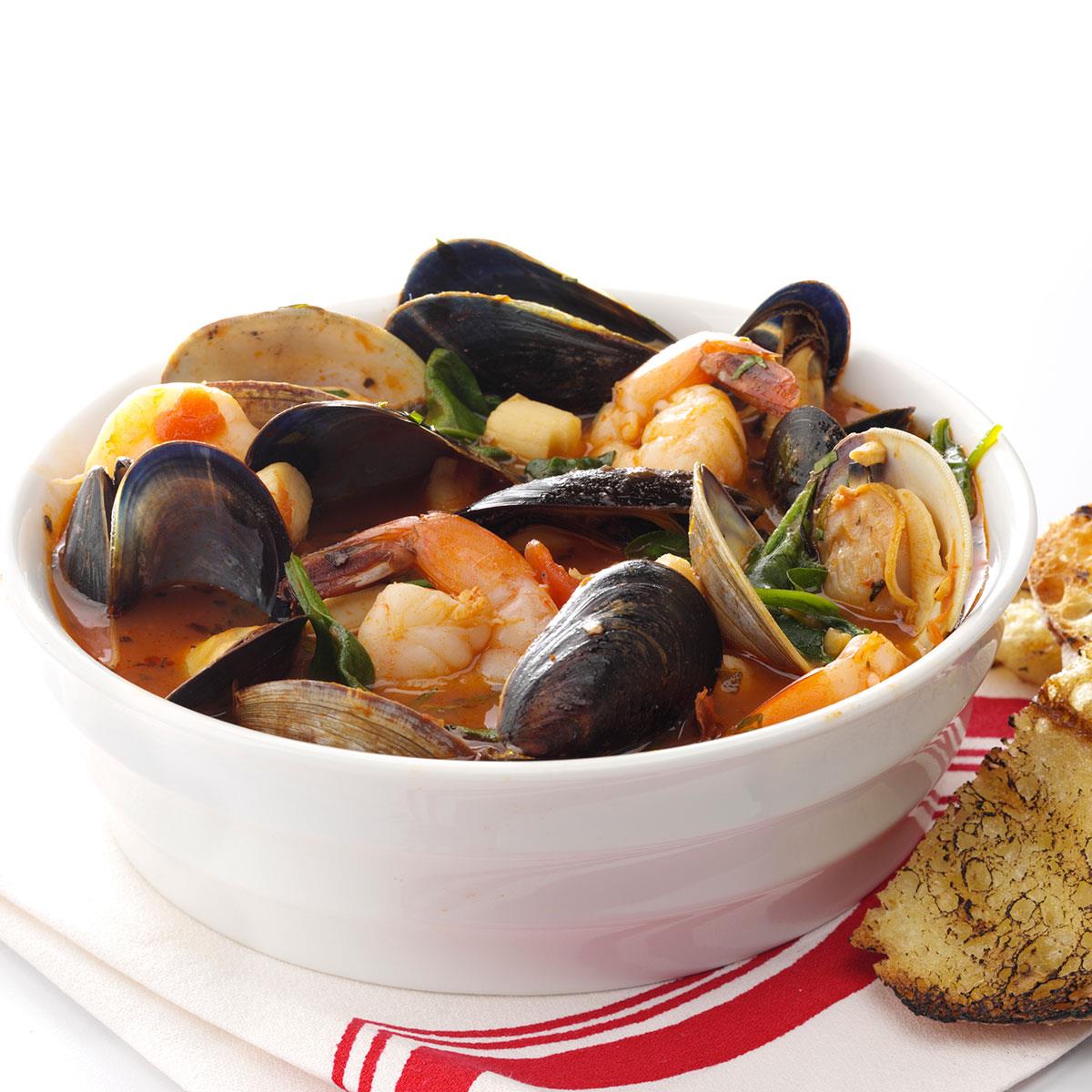 Spicy Fresh Seafood Cioppino Recipe Taste of Home