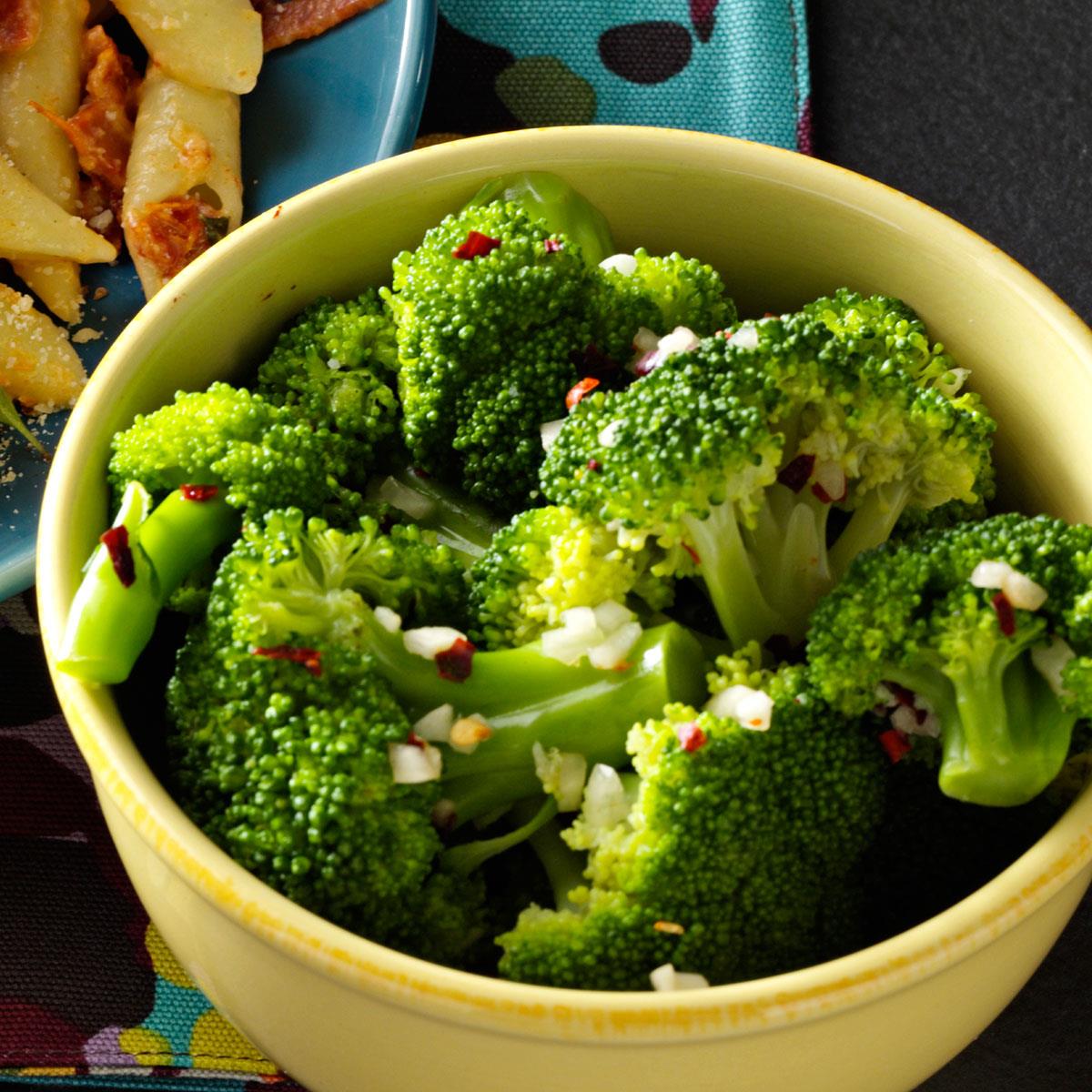 Zesty Garlic Broccoli Recipe | Taste of Home