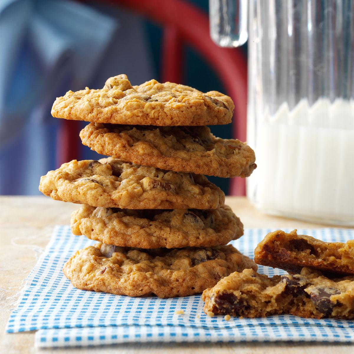 Chewy Oatmeal Cookies Recipe | Taste of Home