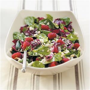 Special Radicchio-Spinach Salad Recipe Special Radicchio-Spinach Salad Recipe