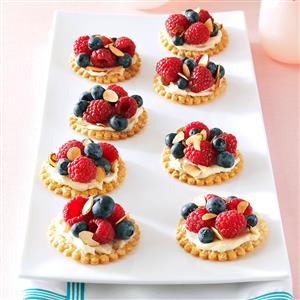 Fresh Berry & Almond Tarts Recipe Fresh Berry & Almond Tarts Recipe