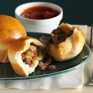 Muffin-Cup Cheddar Beef Pies Recipe Muffin-Cup Cheddar Beef Pies Recipe
