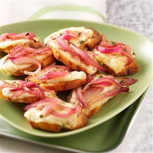 Onion, Garlic & Brie Bruschetta Recipe Onion, Garlic & Brie Bruschetta Recipe