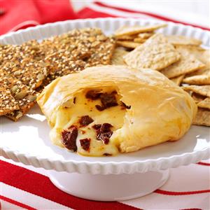 Phyllo-Wrapped Brie with Sun-Dried Tomatoes Recipe Phyllo-Wrapped Brie with Sun-Dried Tomatoes Recipe