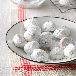 Cherry Almond Snowdrops Recipe Cherry Almond Snowdrops Recipe