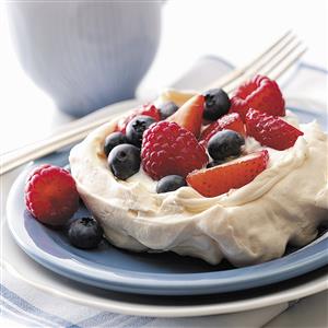 Meringues with Fresh Berries Recipe Meringues with Fresh Berries Recipe