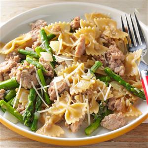 Bow Ties with Sausage & Asparagus Recipe Bow Ties with Sausage & Asparagus Recipe