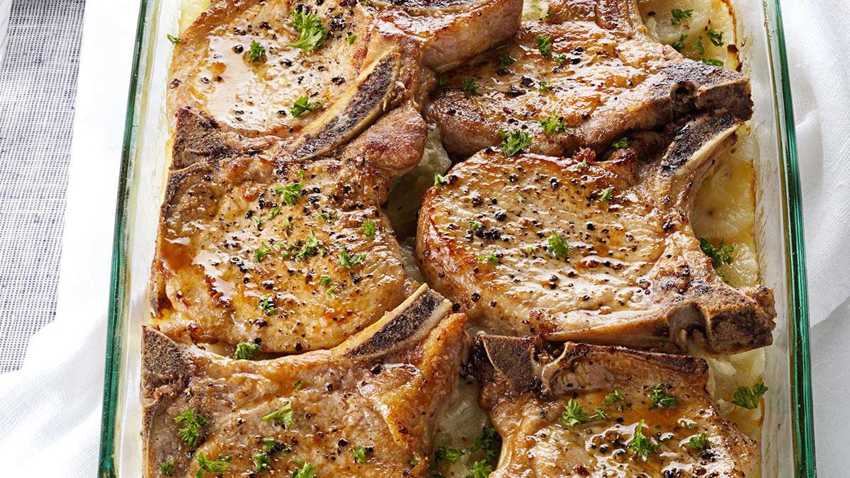 Best Way To Cook Thin Pork Chops : Add the pork chops and ...