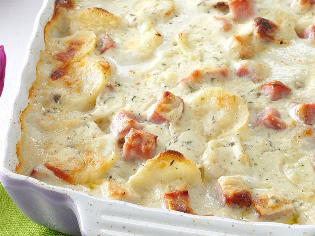 white cheddar scalloped potatoes